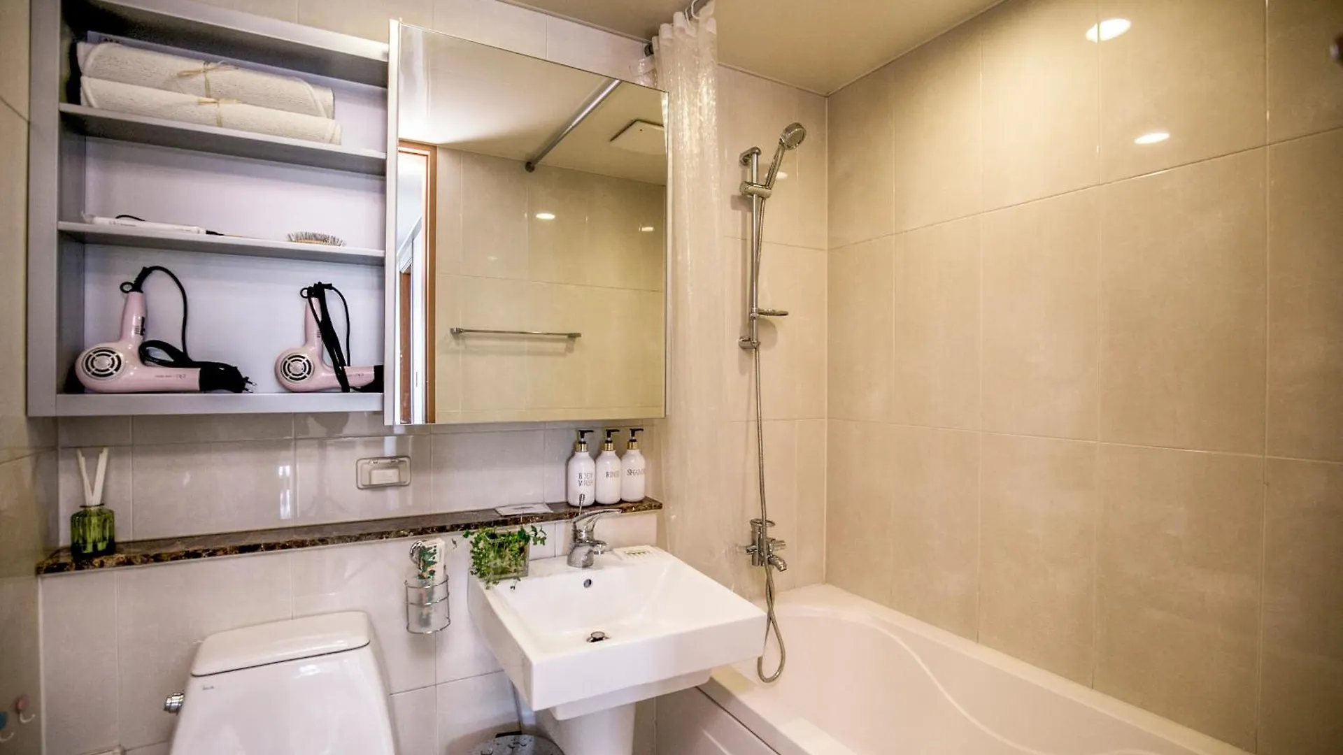 Sj Tailored Service Apartment Near Seoul Station 0*,